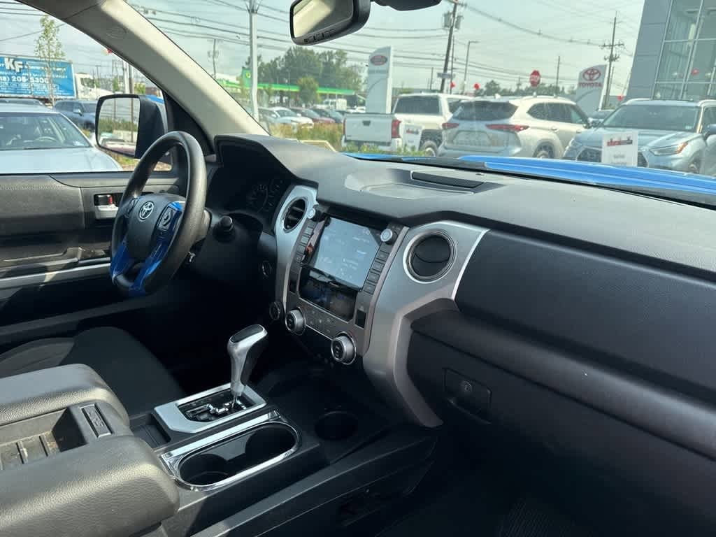 Thumbnail: 2021 Toyota Tundra - 19