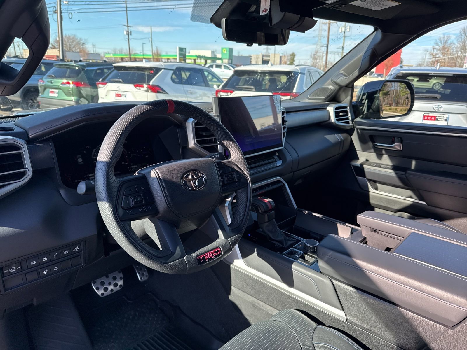 Thumbnail: 2025 Toyota Sequoia - 17