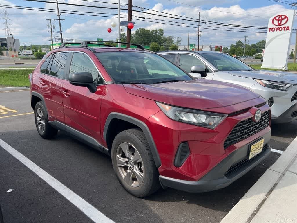 Thumbnail: 2022 Toyota RAV4 - 2