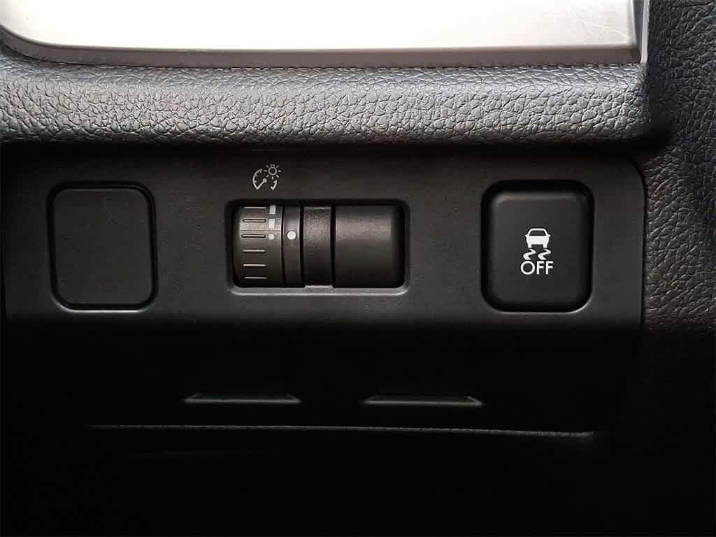 Thumbnail: 2013 Subaru Impreza - 31