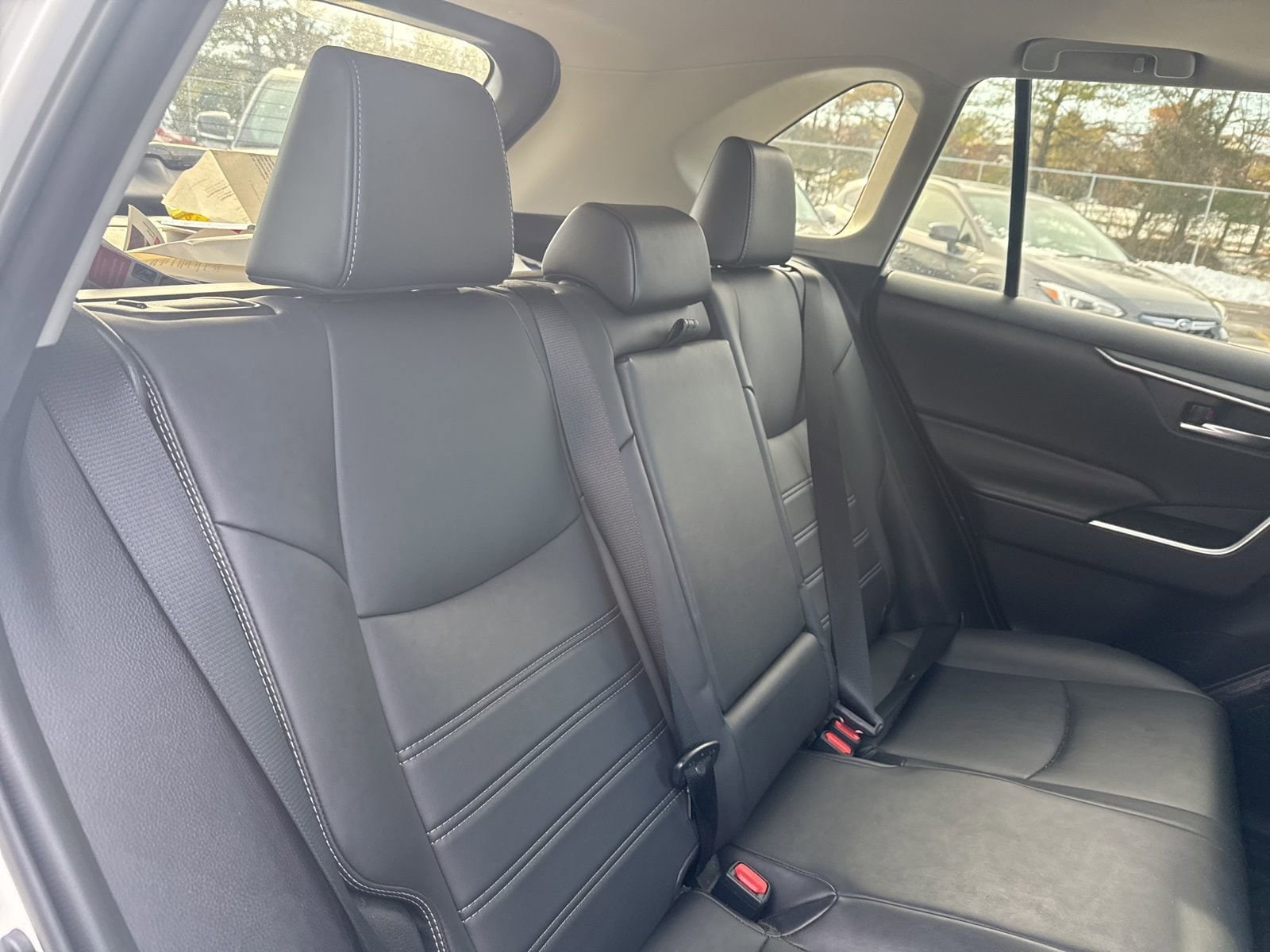 Thumbnail: 2019 Toyota RAV4 - 22