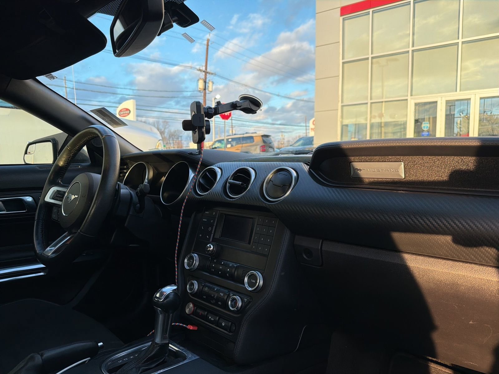 Thumbnail: 2019 Ford Mustang - 15