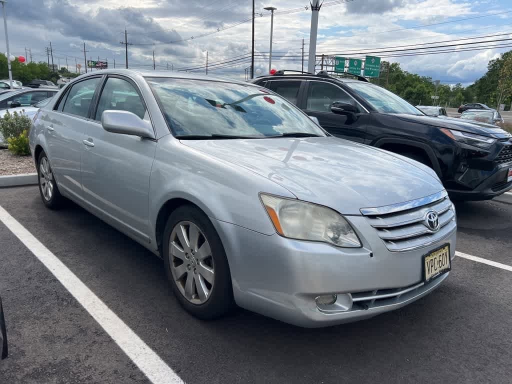 2007 Toyota Avalon XLS 2