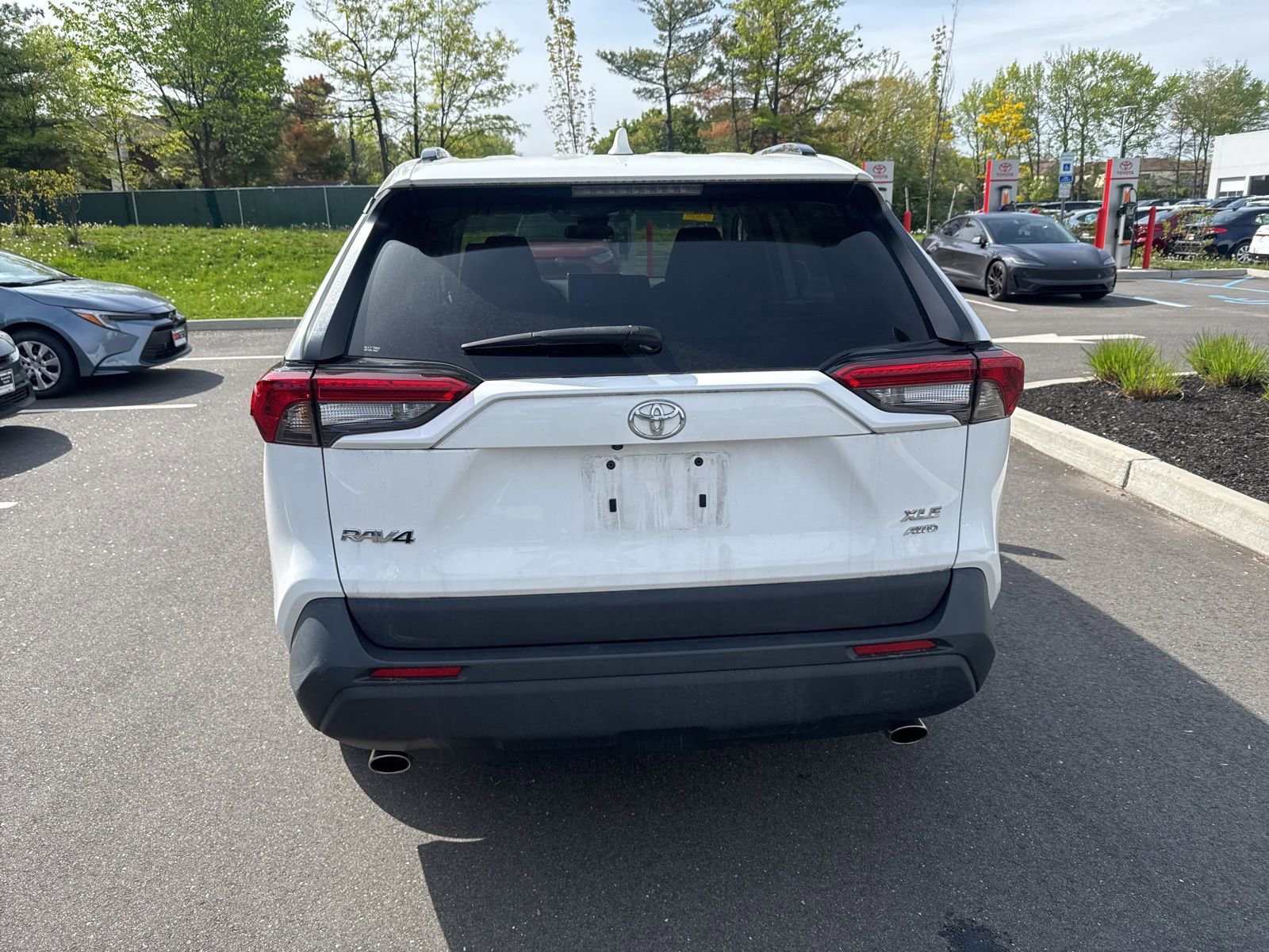 Thumbnail: 2023 Toyota RAV4 - 6