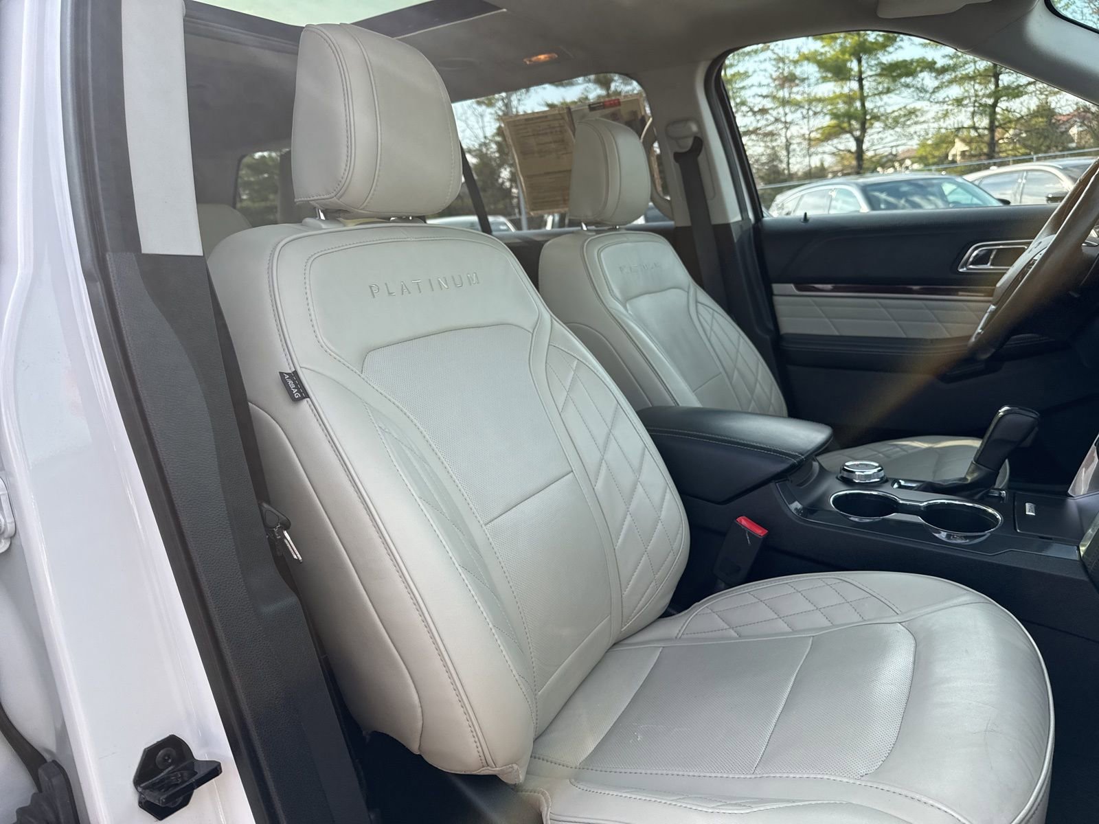 Thumbnail: 2018 Ford Explorer - 21