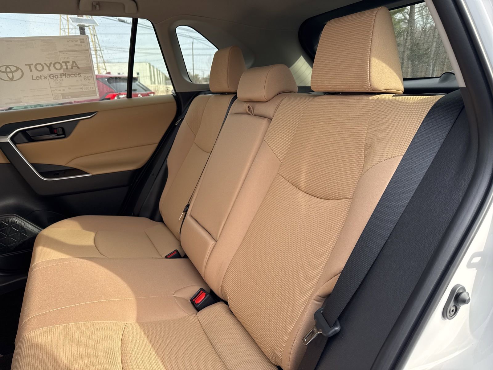 Thumbnail: 2025 Toyota RAV4 - 12