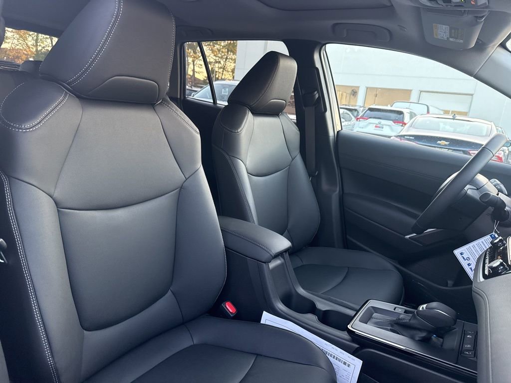 Thumbnail: 2026 Toyota Corolla Cross - 14