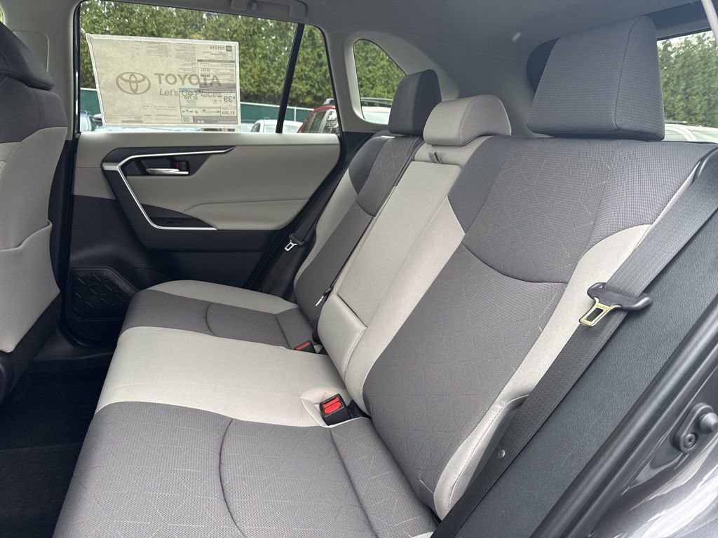 Thumbnail: 2025 Toyota RAV4 - 13