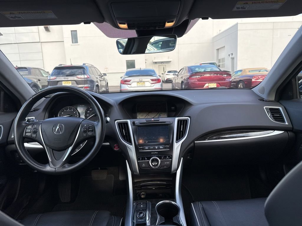 Thumbnail: 2018 Acura TLX - 22