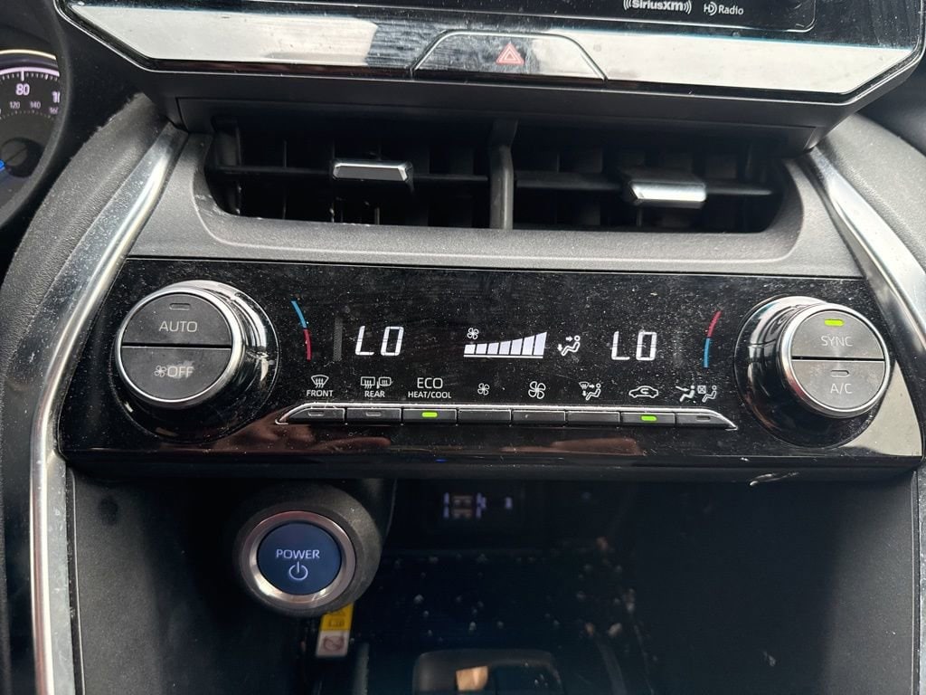 Thumbnail: 2021 Toyota Venza - 28