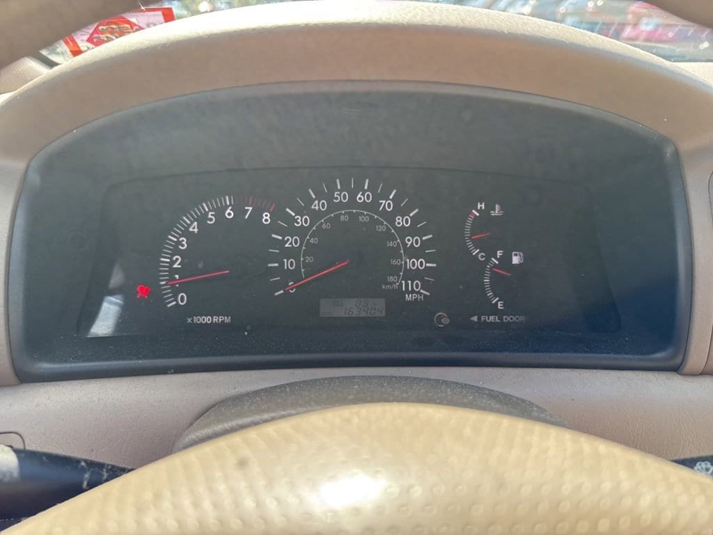 Thumbnail: 2005 Toyota Corolla - 28