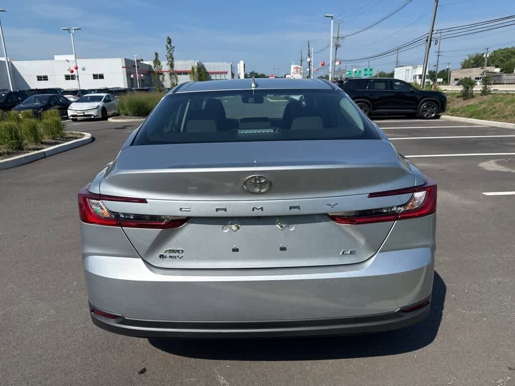Thumbnail: 2025 Toyota Camry - 6