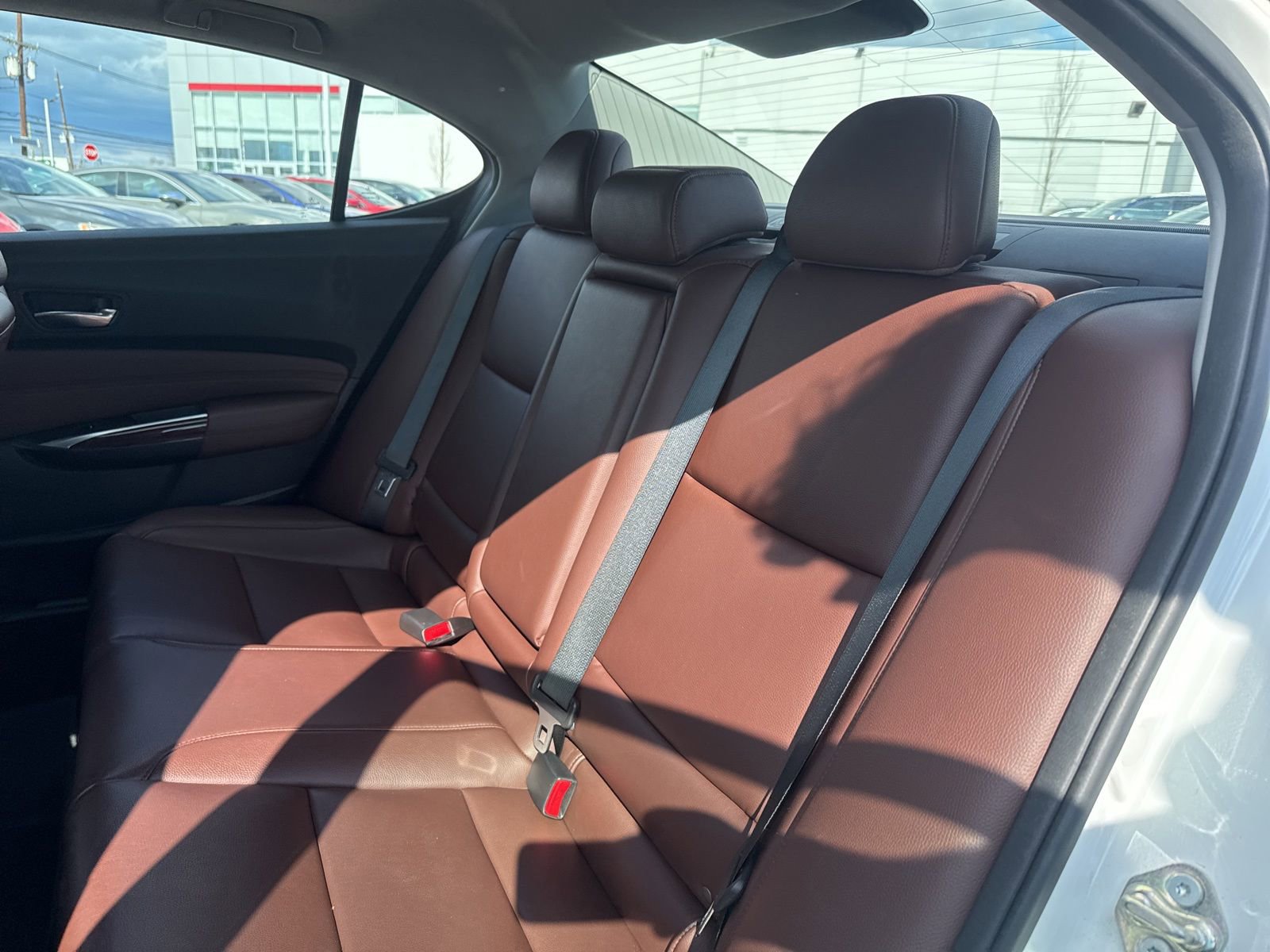 Thumbnail: 2017 Acura TLX - 18