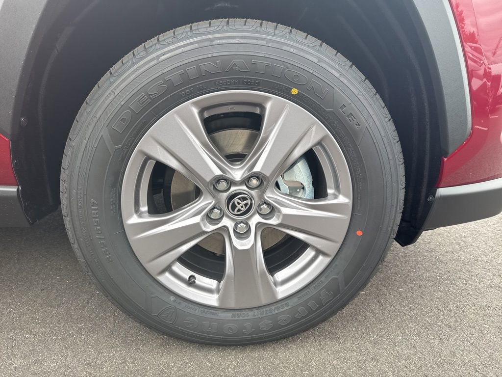 Thumbnail: 2025 Toyota RAV4 - 8