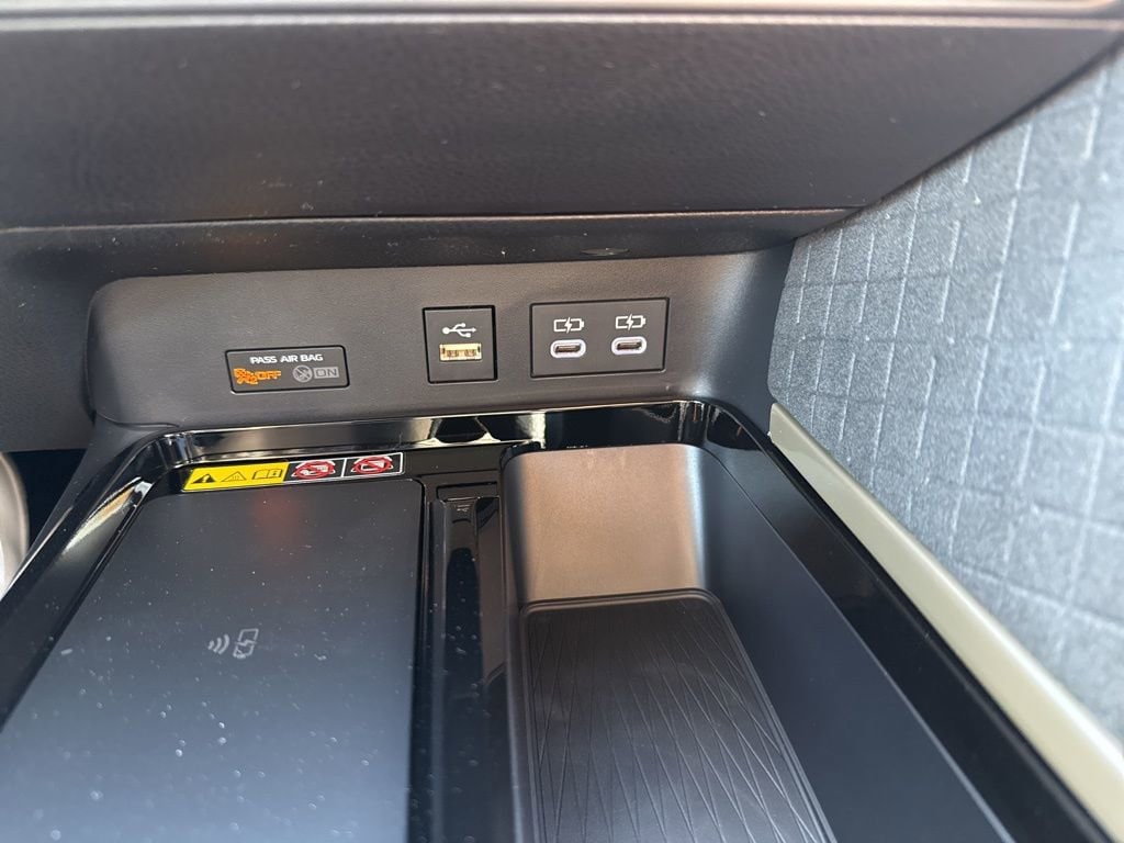 Thumbnail: 2026 Toyota Camry - 21