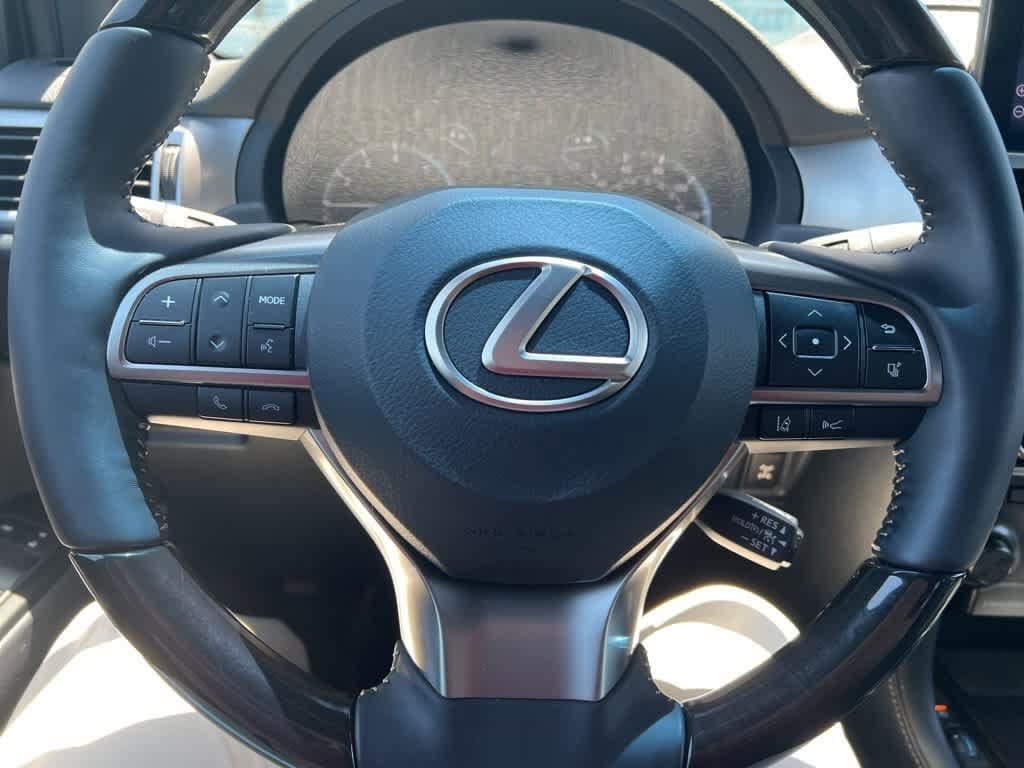Thumbnail: 2022 Lexus GX - 21