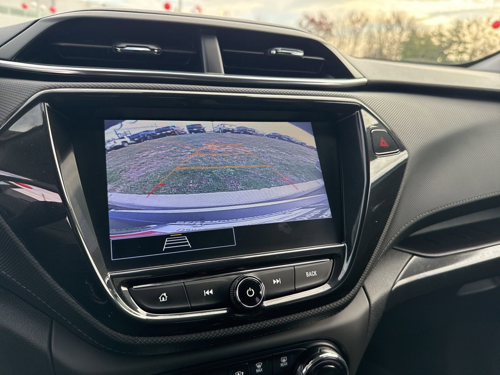 Thumbnail: 2023 Chevrolet TrailBlazer - 31