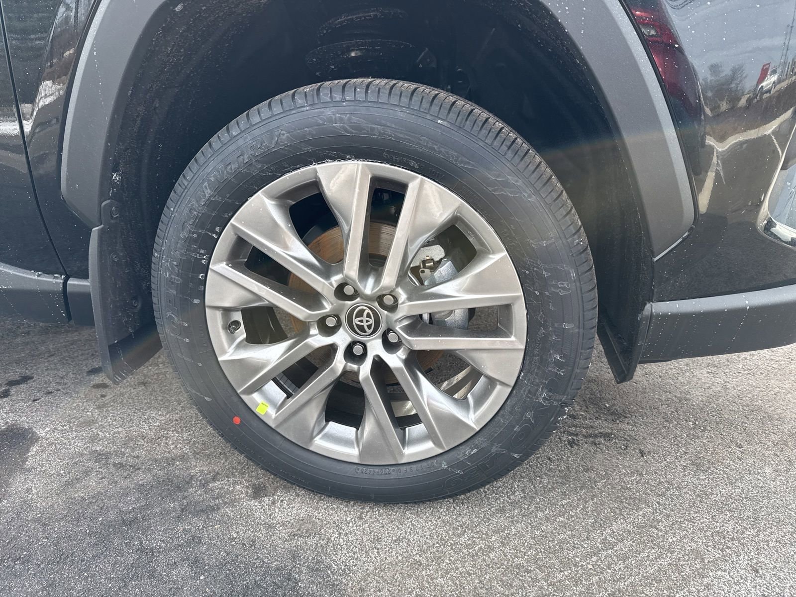 Thumbnail: 2025 Toyota RAV4 - 8