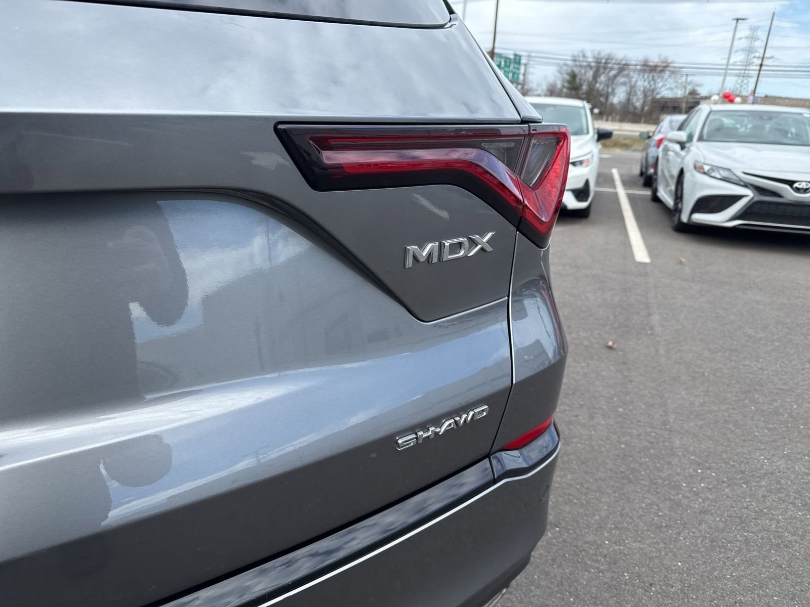 Thumbnail: 2023 Acura MDX - 14