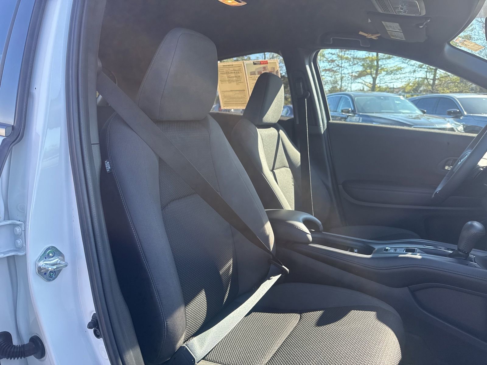Thumbnail: 2022 Honda HR-V - 21