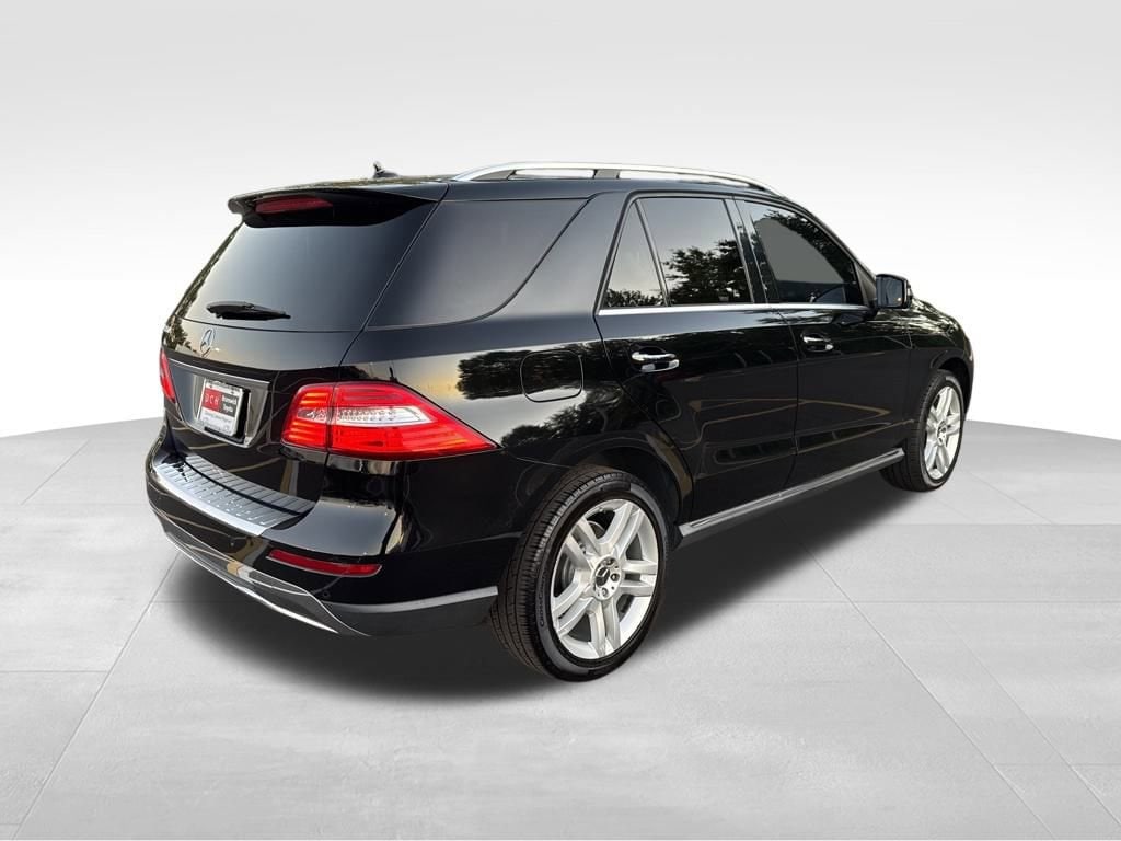 Thumbnail: 2014 Mercedes-Benz M-Class - 3