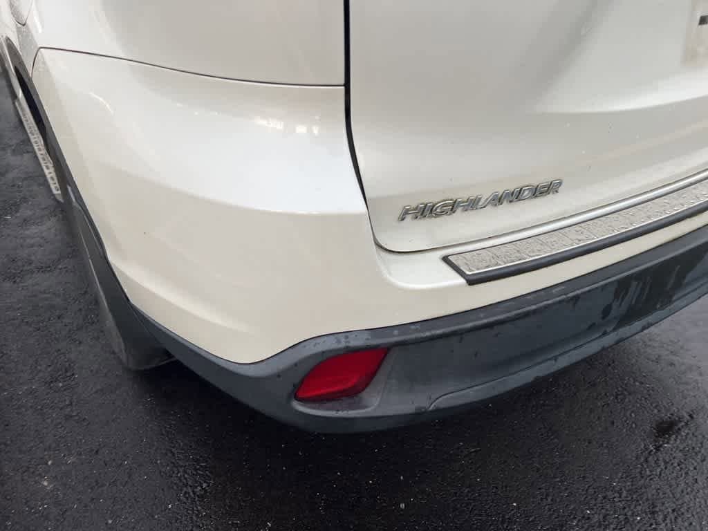 Thumbnail: 2018 Toyota Highlander - 23