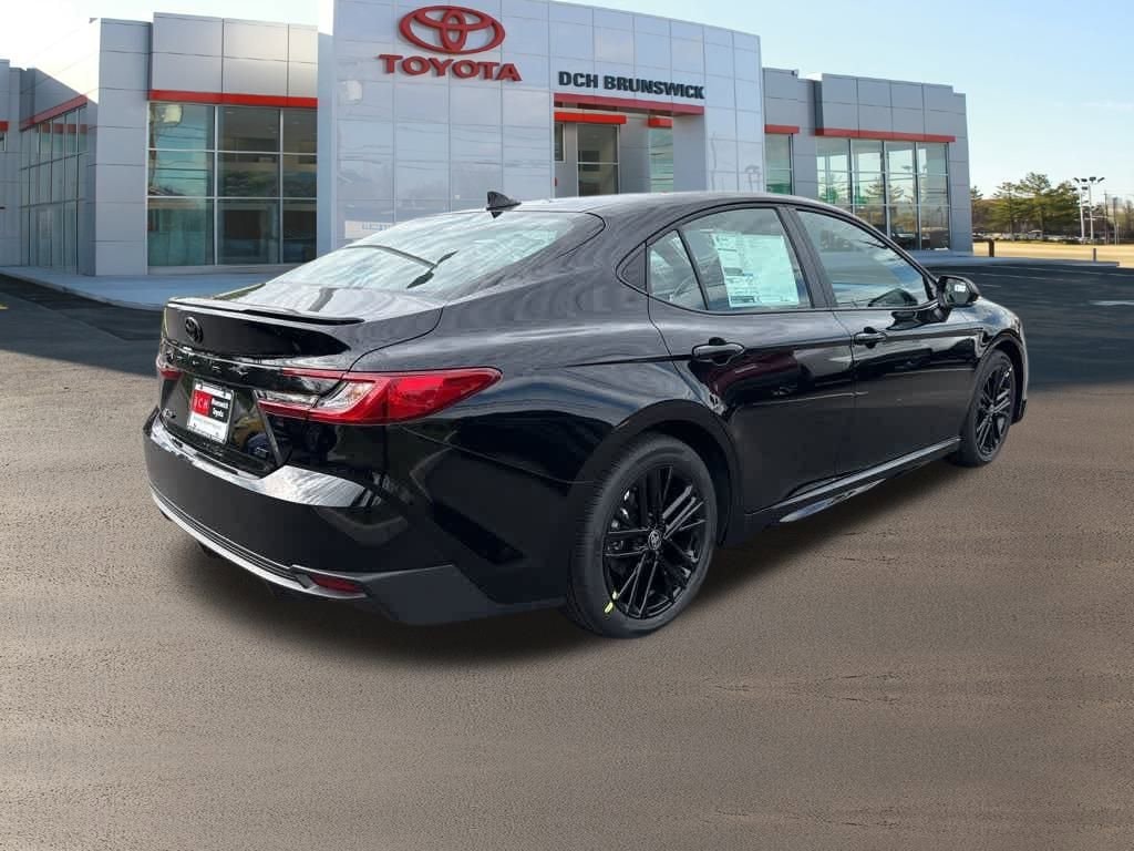 New 2026 Toyota Camry SE Sedan
