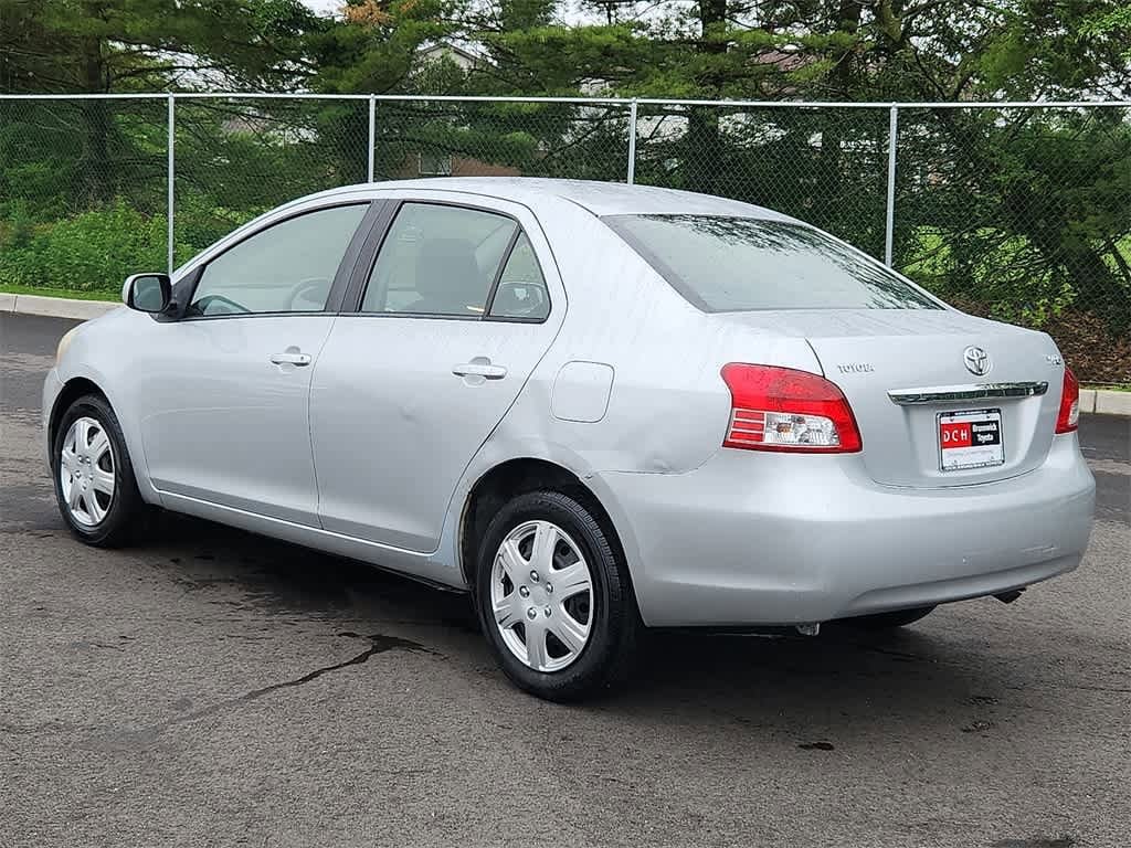 Thumbnail: 2010 Toyota Yaris - 6