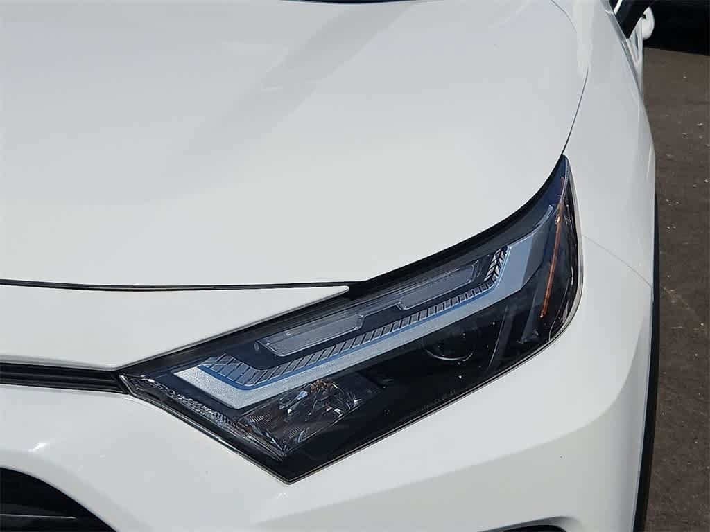Thumbnail: 2024 Toyota RAV4 - 15