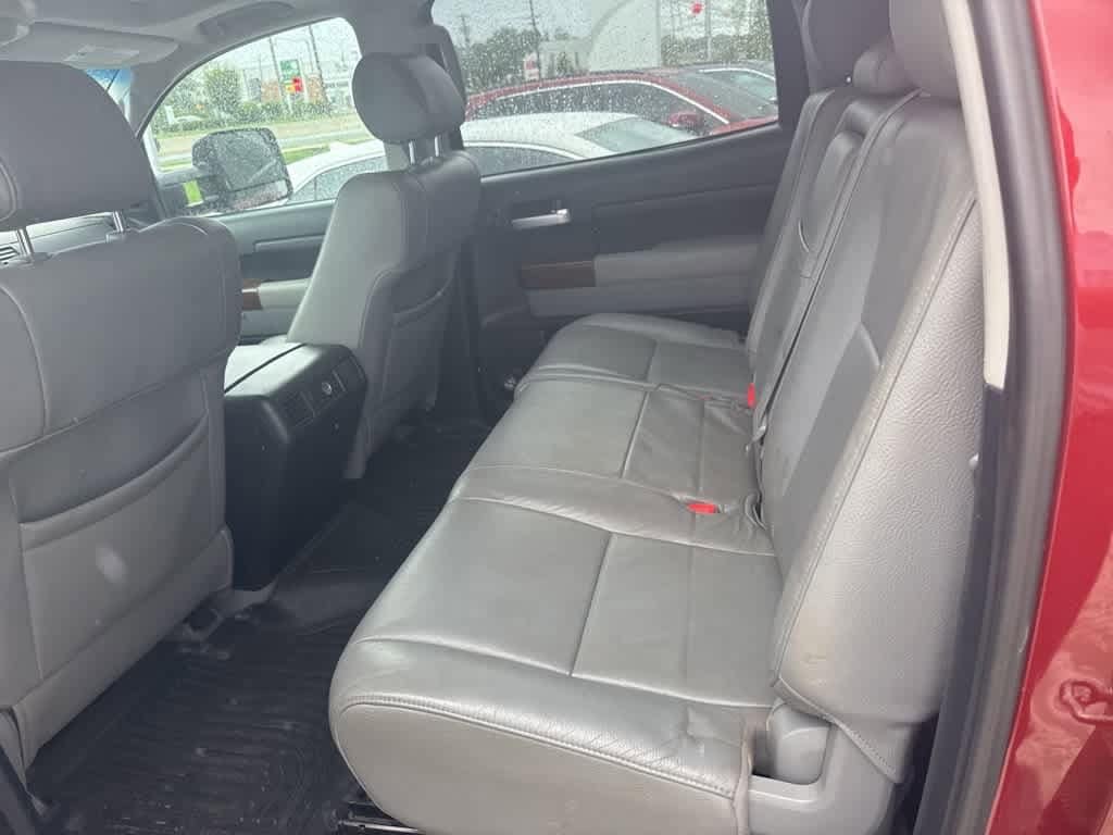 Thumbnail: 2010 Toyota Tundra - 15