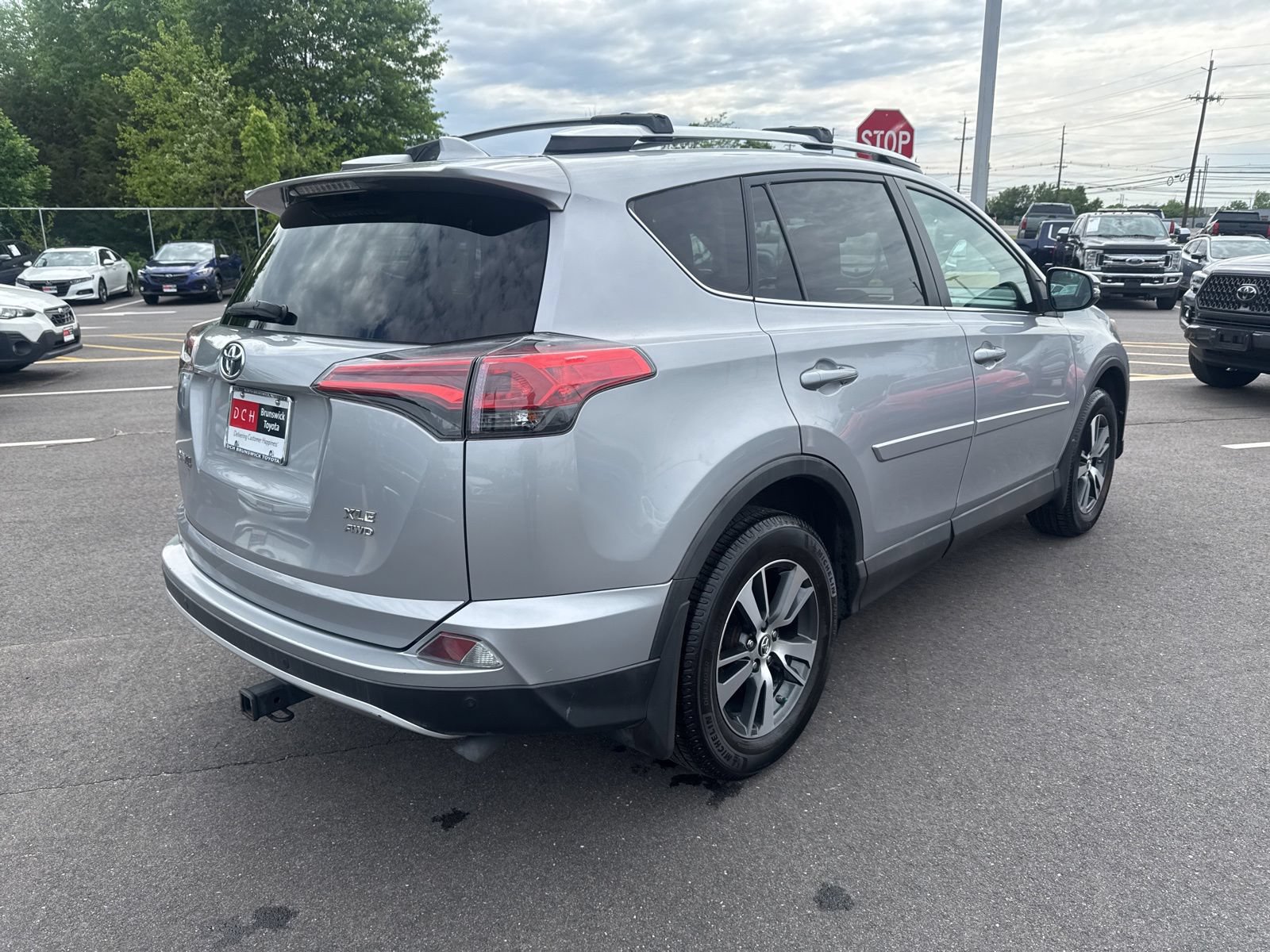 Thumbnail: 2016 Toyota RAV4 - 5