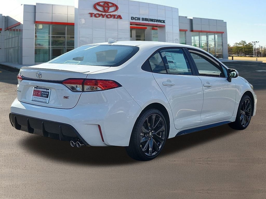 New 2026 Toyota Corolla SE Sedan