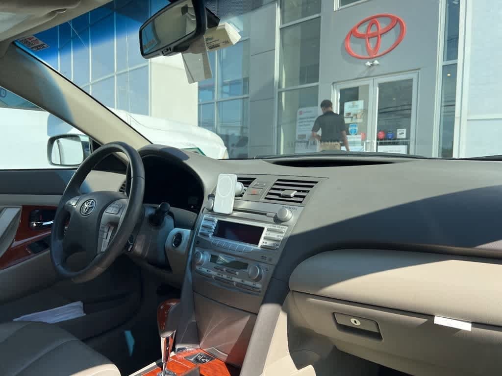 Thumbnail: 2011 Toyota Camry - 14