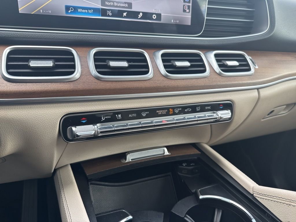 Thumbnail: 2022 Mercedes-Benz GLE - 25