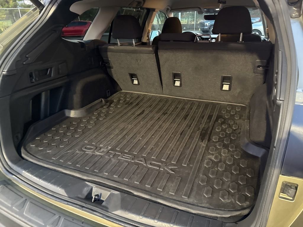 Thumbnail: 2020 Subaru Outback - 18