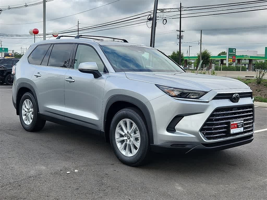 Thumbnail: 2025 Toyota Grand Highlander - 2