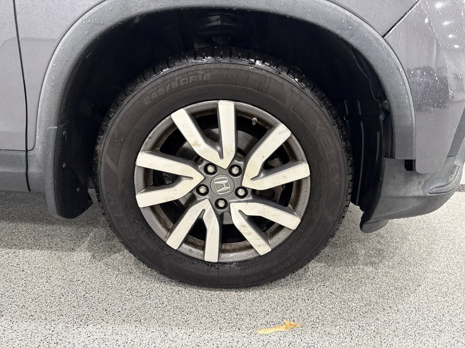 Thumbnail: 2019 Honda Pilot - 17
