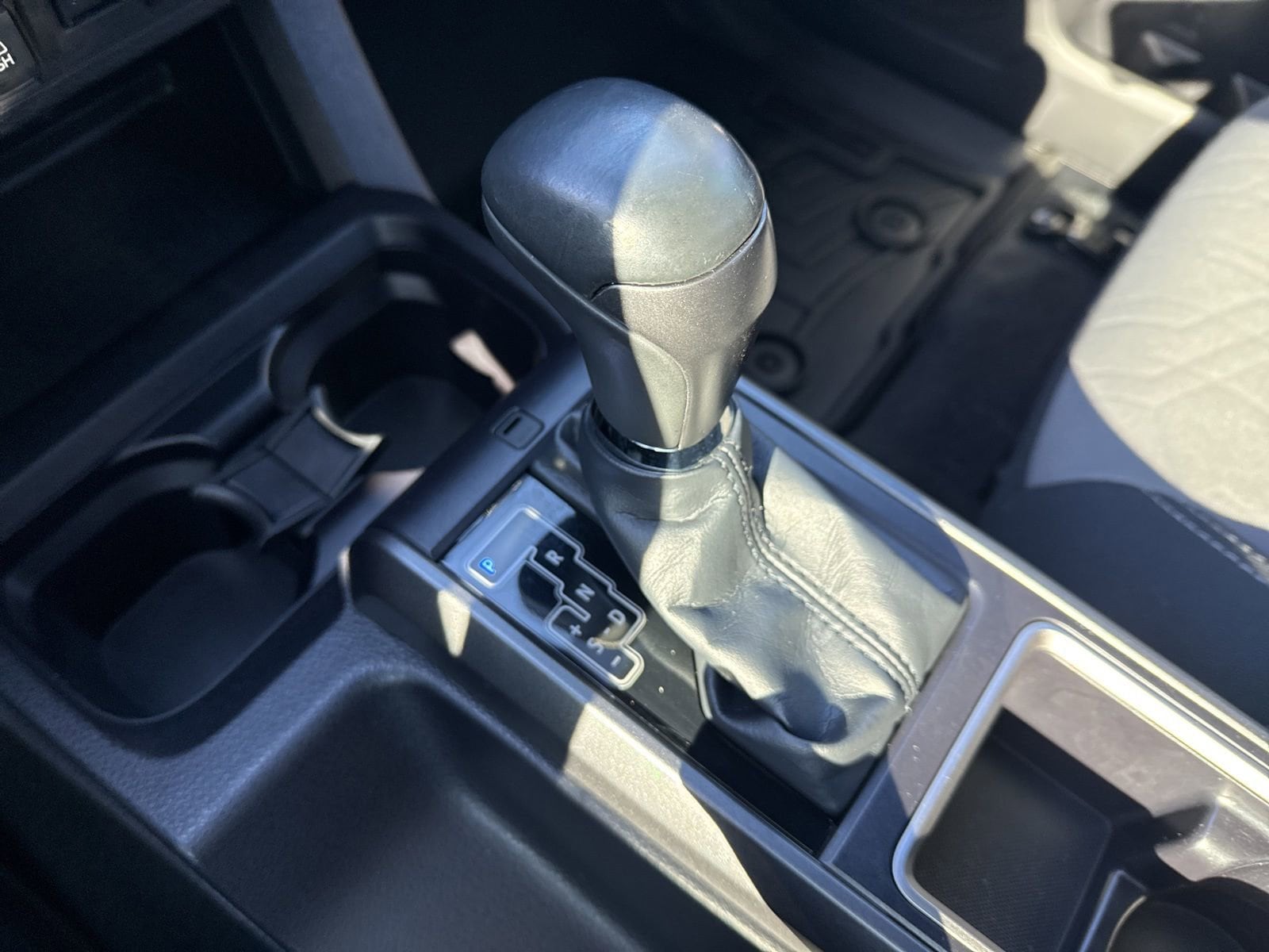 Thumbnail: 2022 Toyota Tacoma - 29