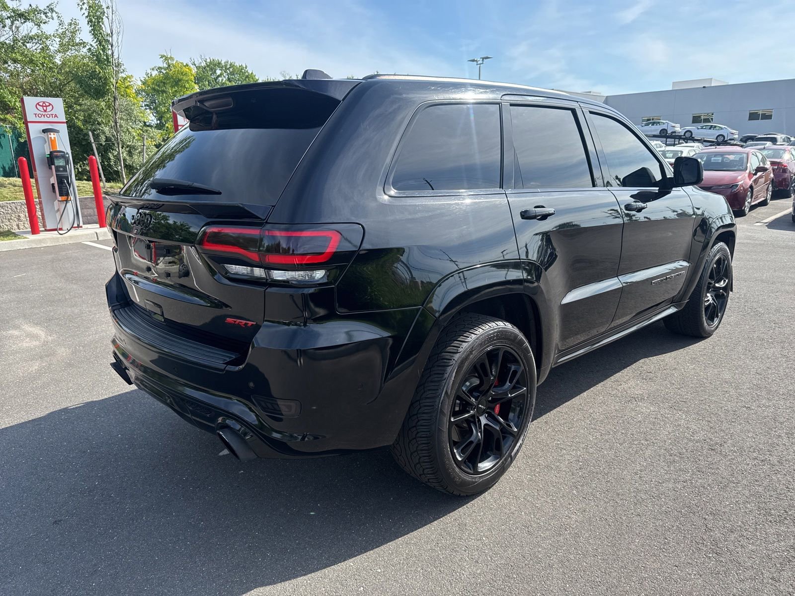 Thumbnail: 2017 Jeep Grand Cherokee - 5