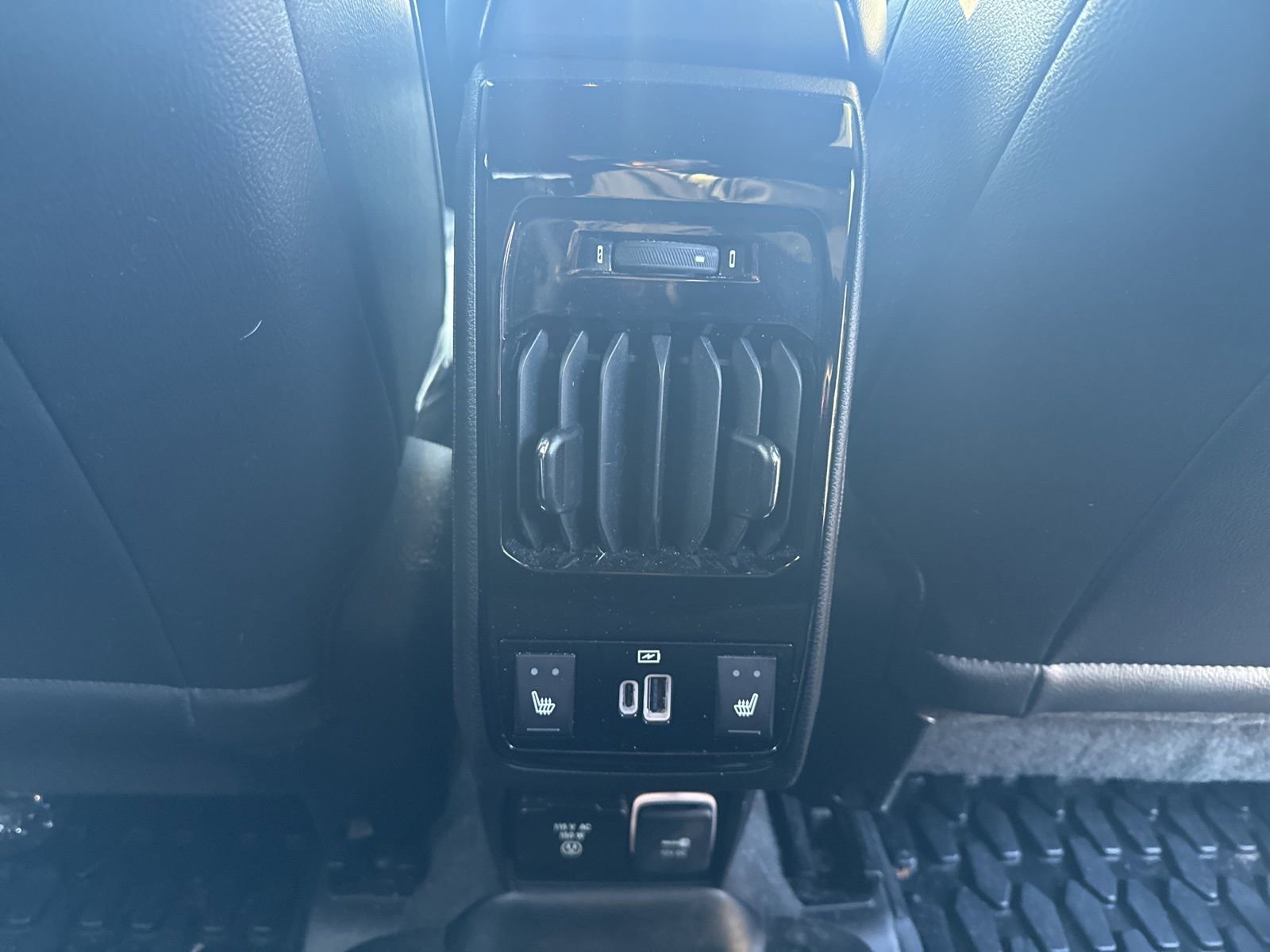 Thumbnail: 2022 Jeep Compass - 32