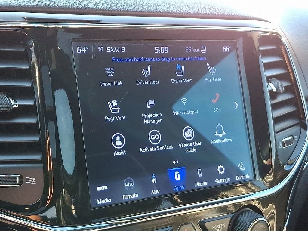 Thumbnail: 2019 Jeep Grand Cherokee - 28