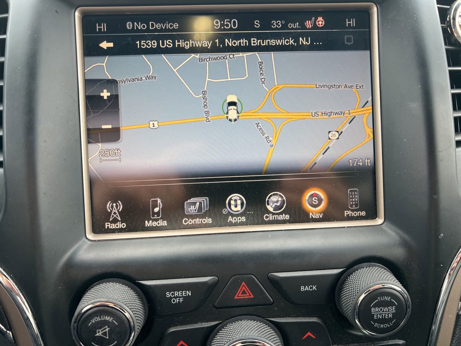 Thumbnail: 2015 Jeep Grand Cherokee - 6