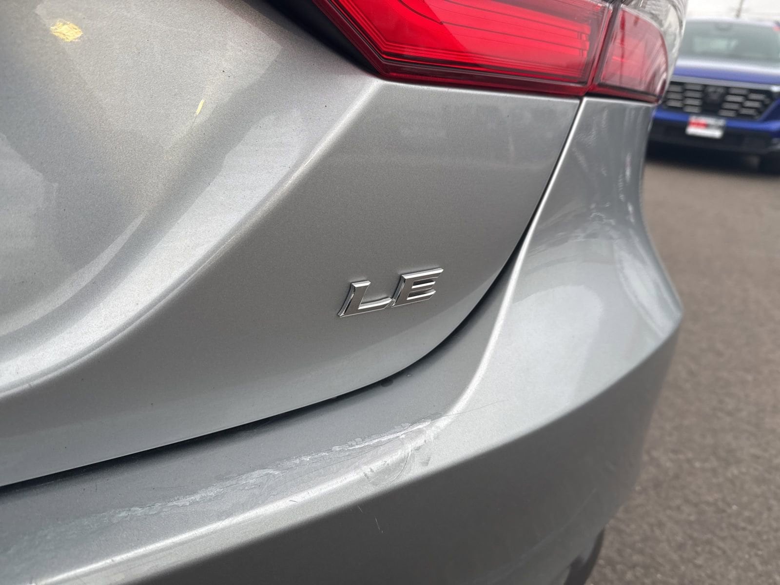 Thumbnail: 2018 Toyota Camry - 16