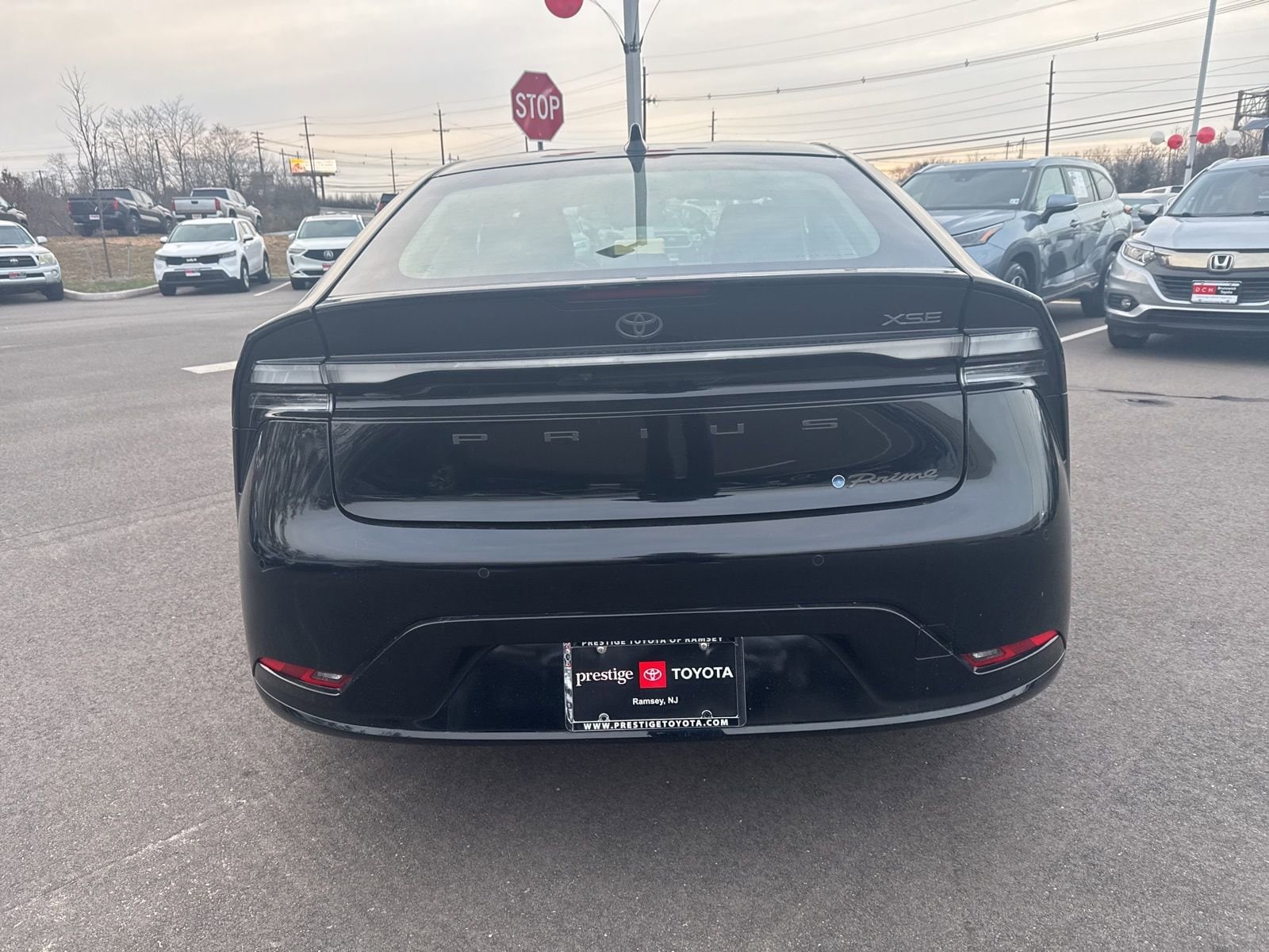 Thumbnail: 2023 Toyota Prius Prime - 6