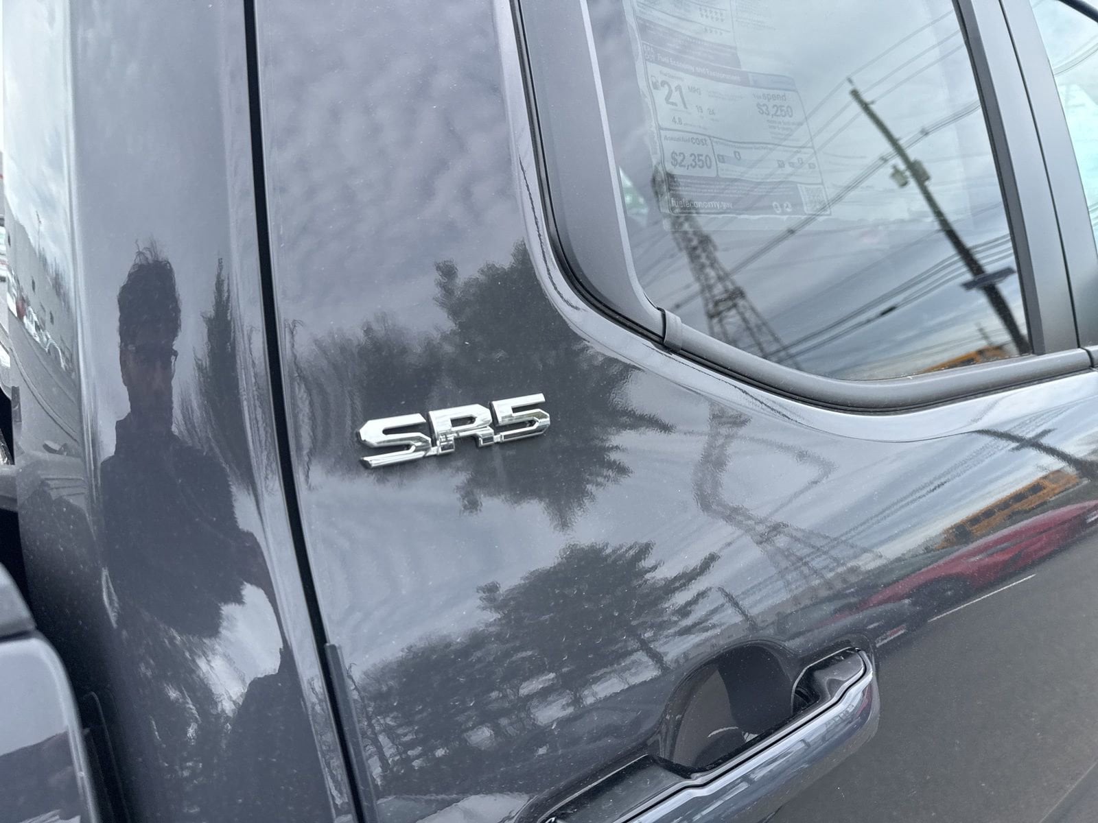 2026 Toyota Tacoma SR5 - Photo 10