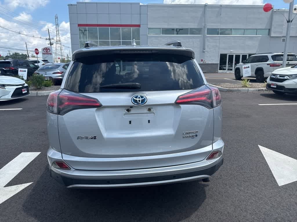 Thumbnail: 2016 Toyota RAV4 - 6