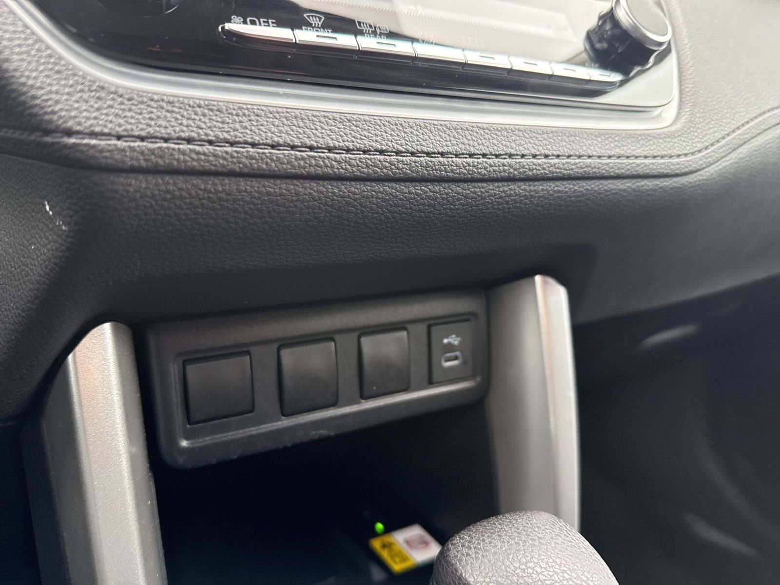 Thumbnail: 2023 Toyota Corolla Cross - 27