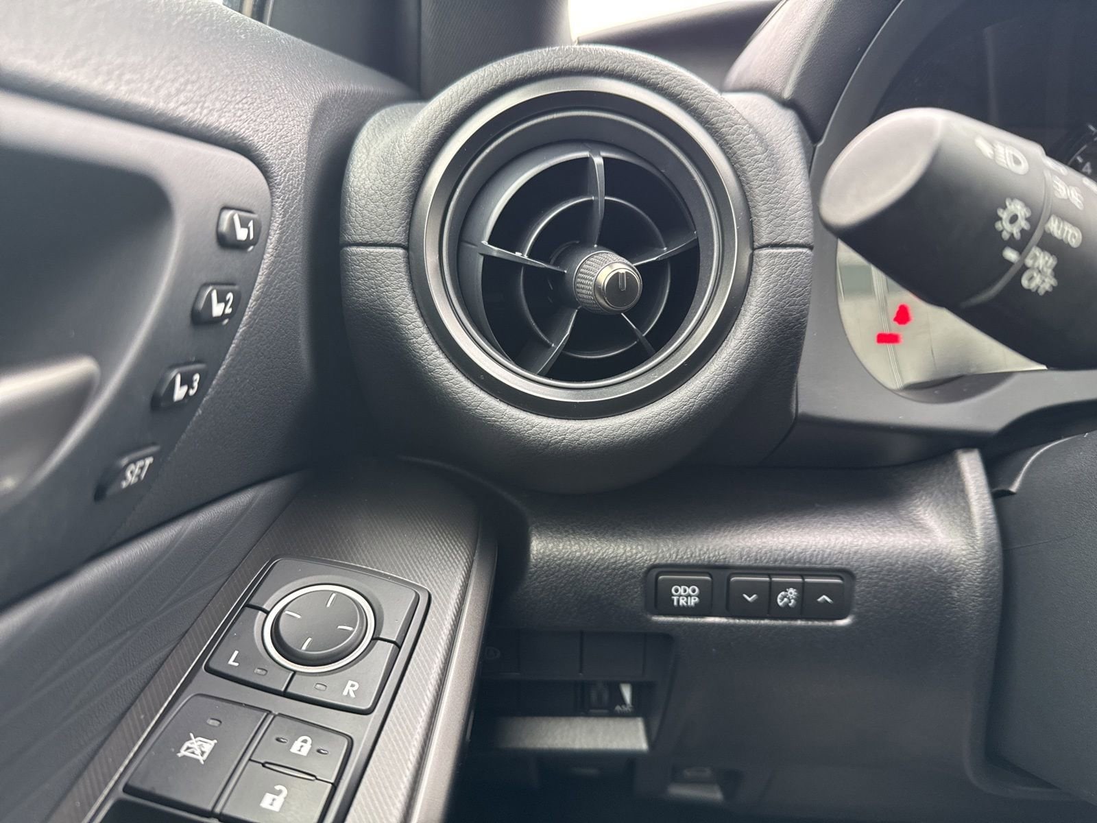 Thumbnail: 2023 Lexus IS - 33