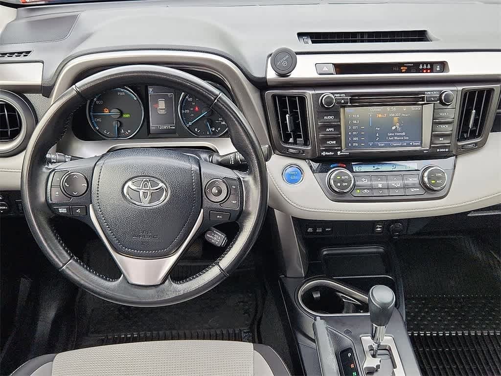 Thumbnail: 2017 Toyota RAV4 - 17