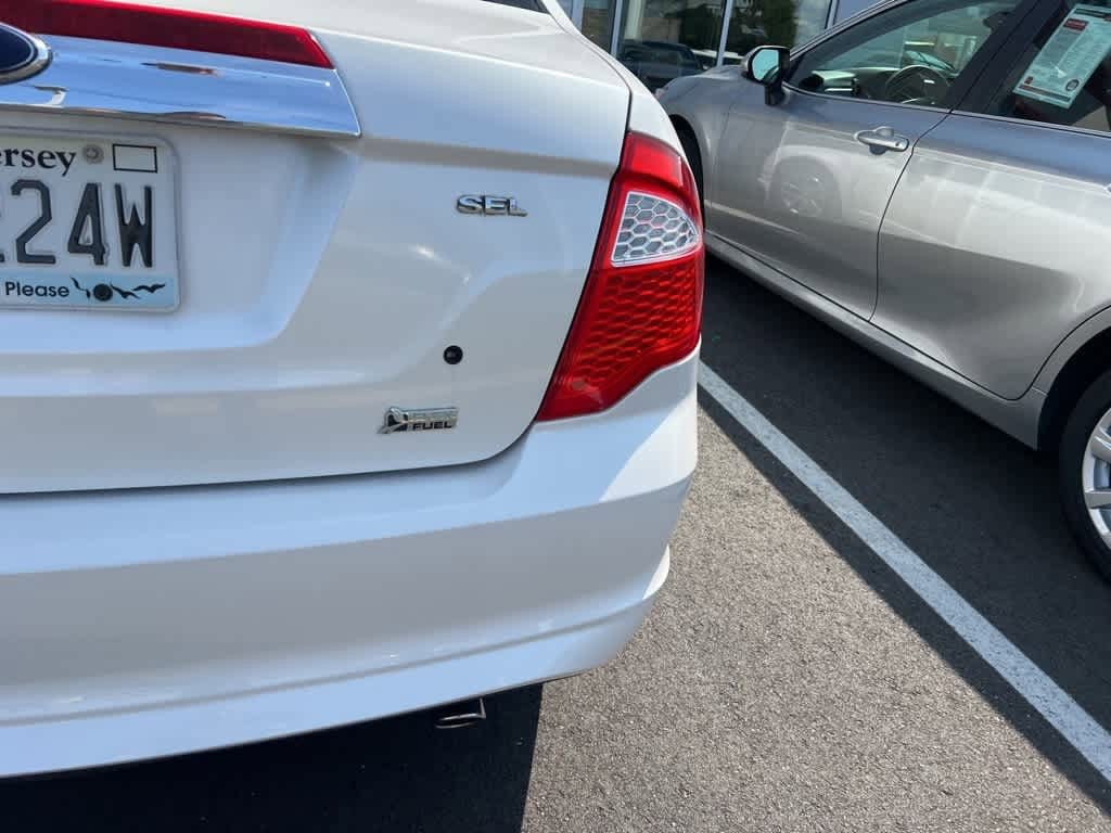Thumbnail: 2010 Ford Fusion - 27
